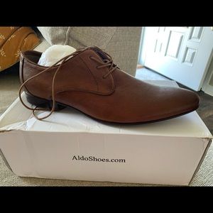 Men’s dress shoes